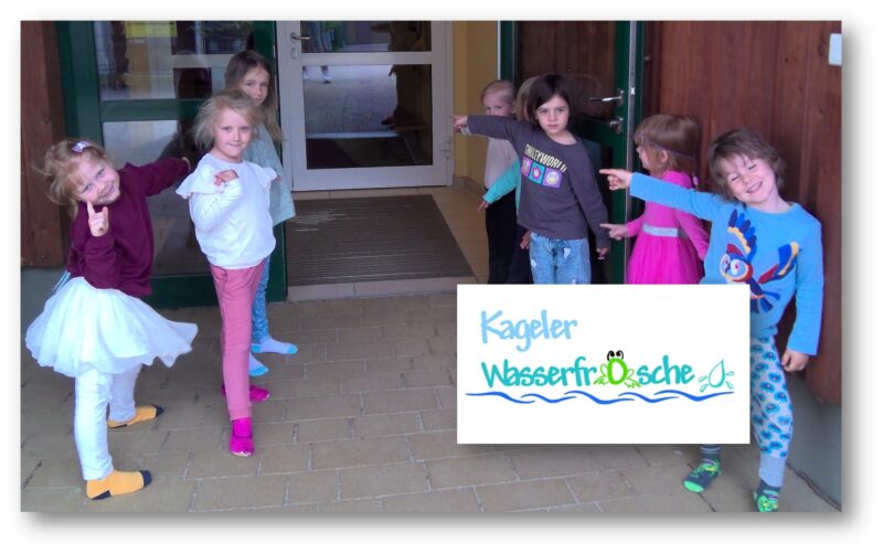 Hereinspaziert: Die Kita Kageler Wasserfrösche lädt am 4. Juni zum Tag der offenen Tür mit Sommerfest ein. Die Mädchen und Jungen freuen sich schon auf viele neugierige Besucher. Foto: Susanne Blank
