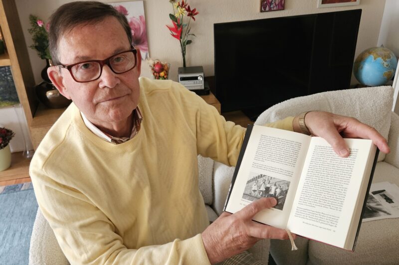 Erschreckender Blick auf die eigene Geschichte: Michael Sturm aus Grünheide hat in der Vergangenheit seiner Familie gegraben und ist auf Abgründe gestoßen. Foto: Anke Beißer