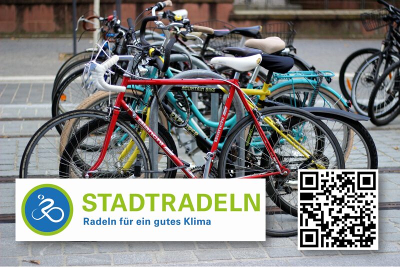 Anmeldung läuft: Die Gemeinde Grünheide (Mark) beteiligt sich auch 2026 am STADTRADELN. Wer mit auf die Kilometerjagd gehen will, kann sich auf www.stadtradeln.de eintragen - und ganz einfach über den hier abgebildeten QR-Code. Foto: ildigo pixabay/Montage: Anke Beißer