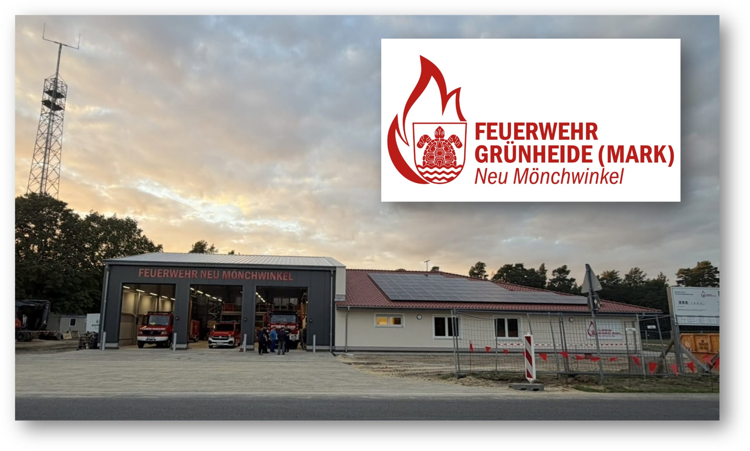 Feierlich eingeweiht: Nach gut einem Jahr Bauzeit rückt die Ortswehr Neu Mönchwinkel jetzt vom nagelneuen Objekt neben dem Heimatmuseum Mönchwinkel aus. Foto: Sarah Kania/Montage: Anke Beißer
